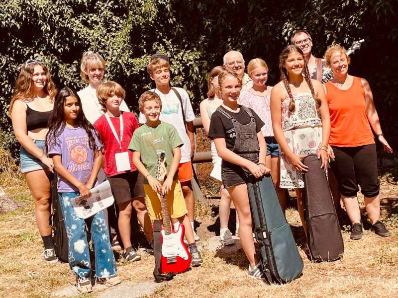 Les Kids On Bluegrass Europe 2022, premier jour de stage - First workshop day. - Jam Hall