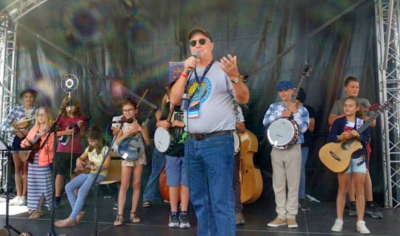 Christopher Howard-Williams (Bluegras In La Roche Festival). - Jam Hall